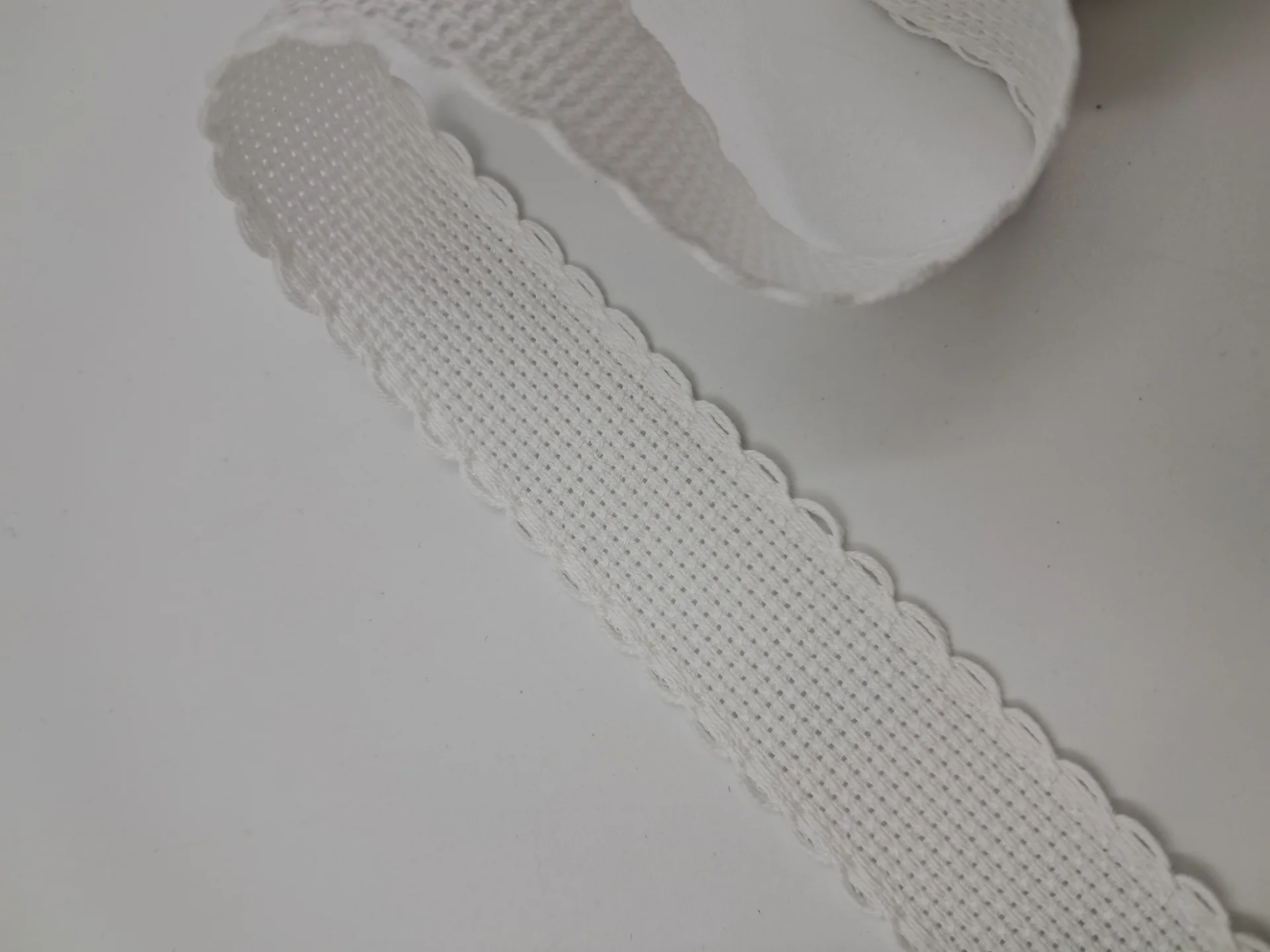 Aida Band 25mm White