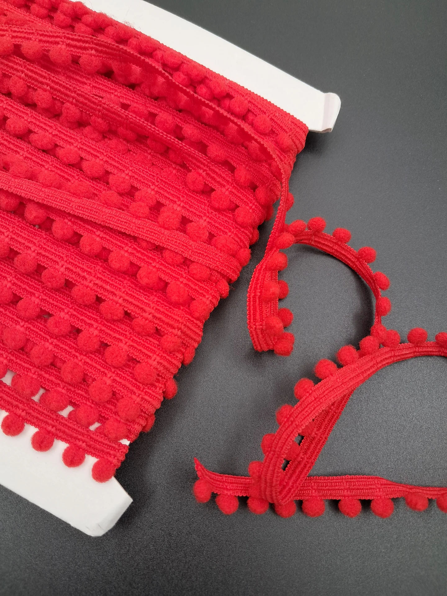 Braid Pom Pom Colour 5 Red