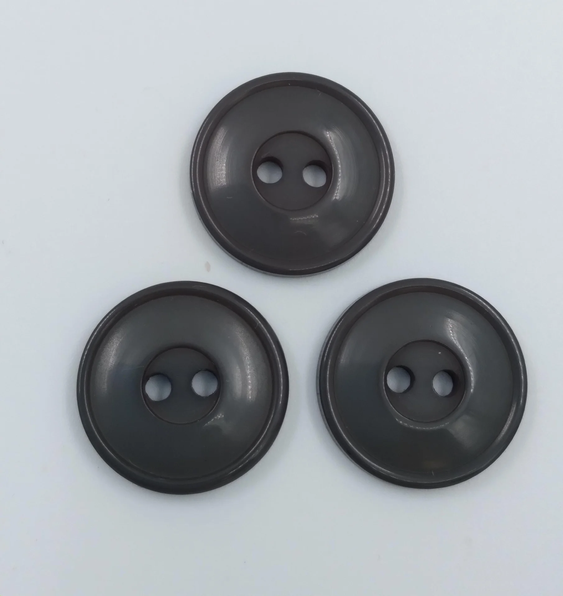 Button 109023 22 School Grey 2H