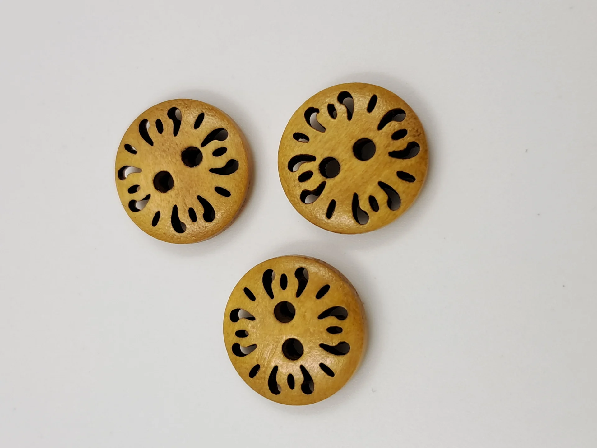 Button 26MU15 Mustard Vintage 15mm