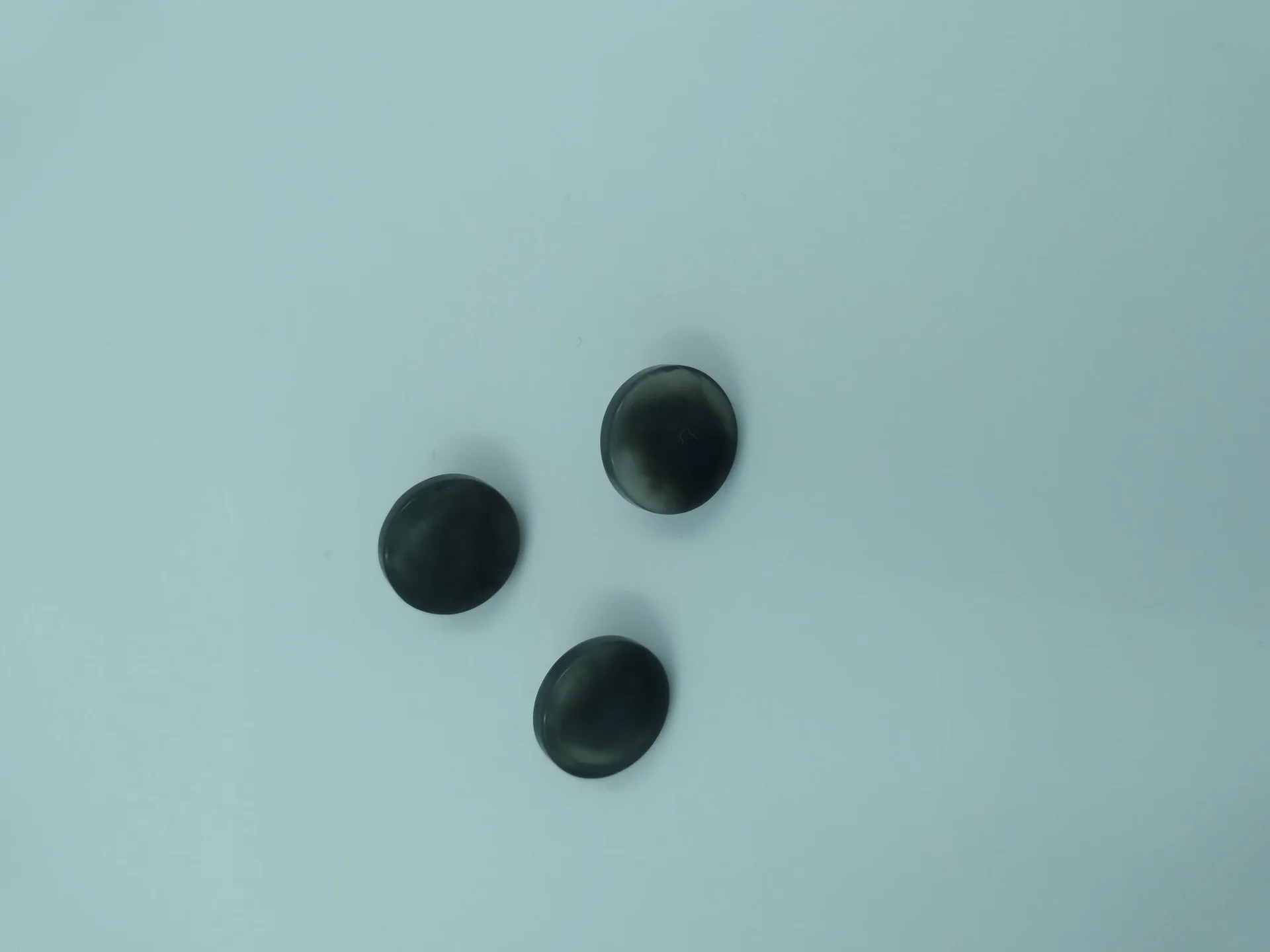 Button 5a5356 18 2 Grey Shank