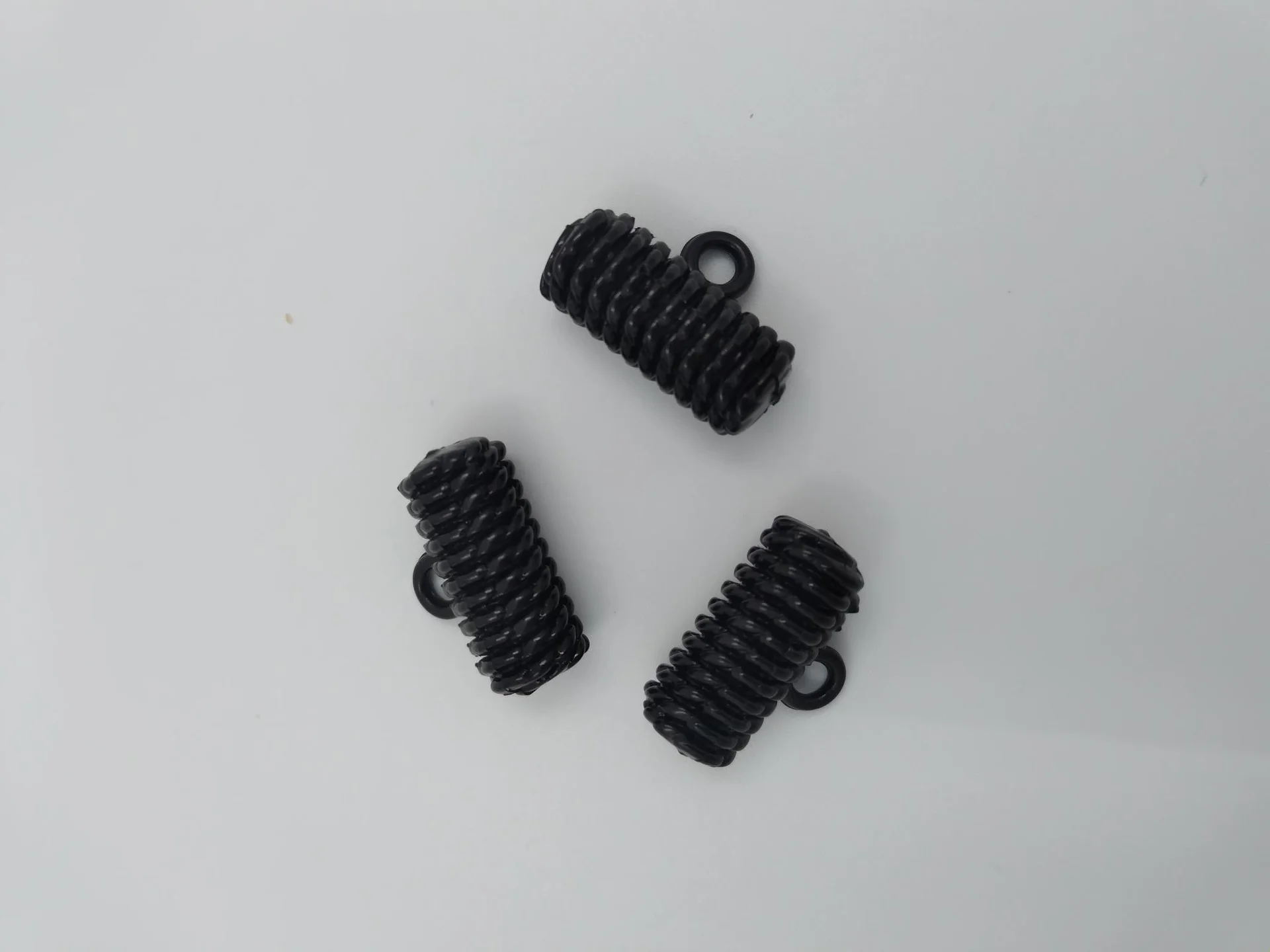 Button IA 27669 28 Blk Tube Toggl