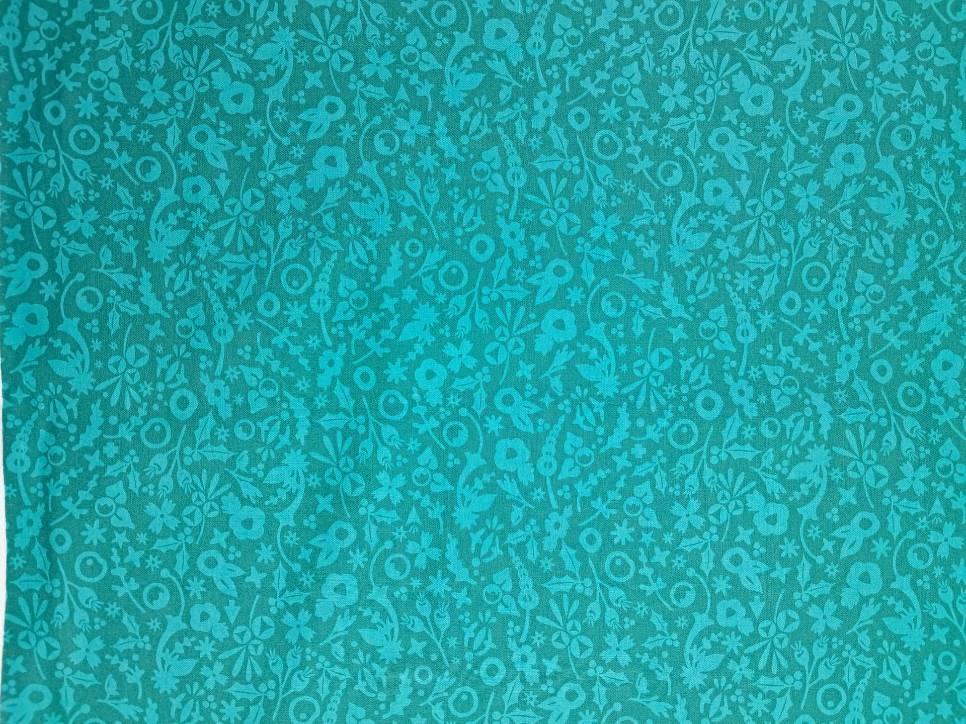 Christmas Alison Glass Light Teal On Dark Motifs