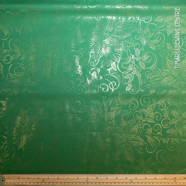 Christmas Pine Green 21819 274