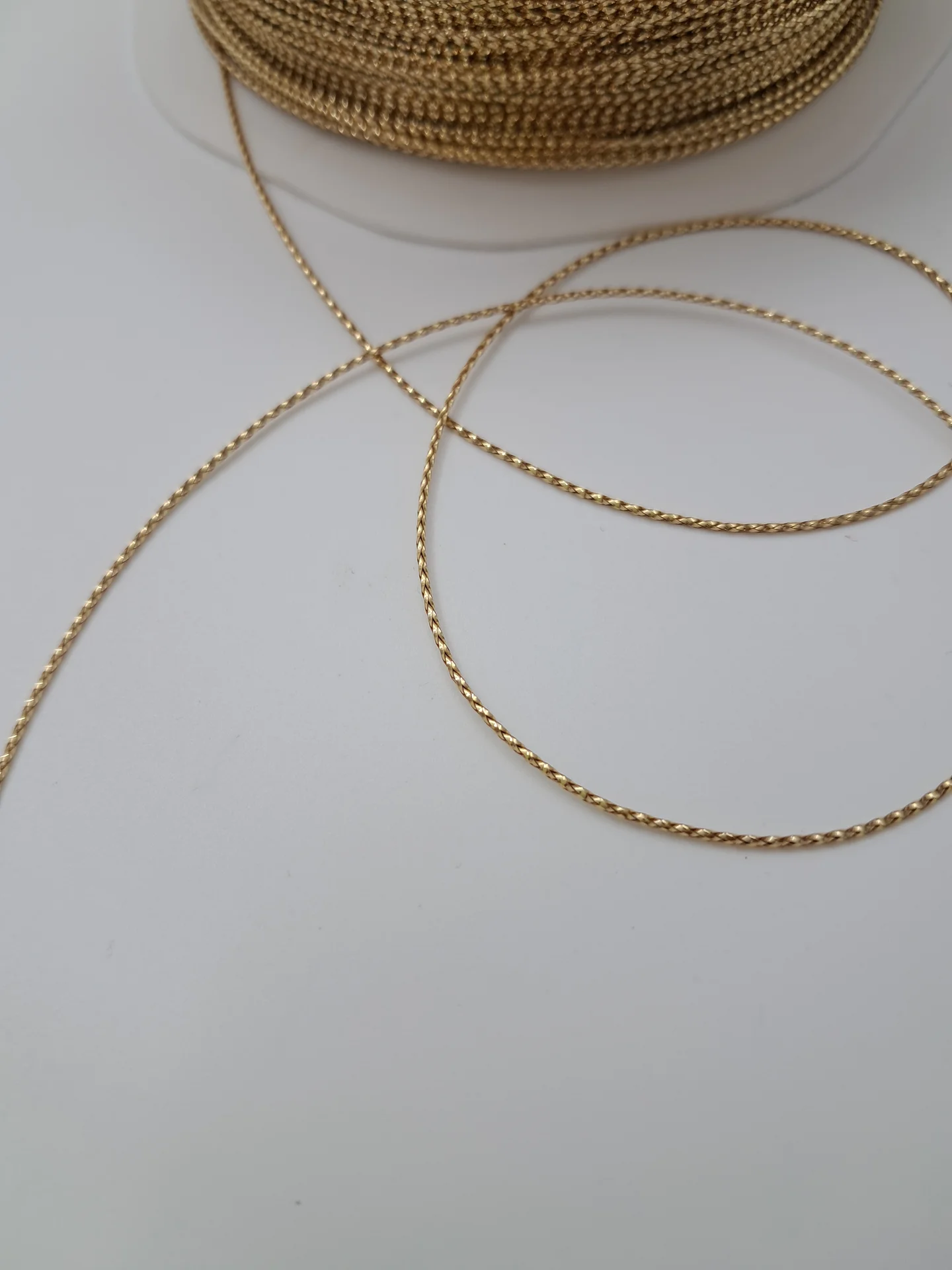 Cord Fine 1mm Gold 341GD