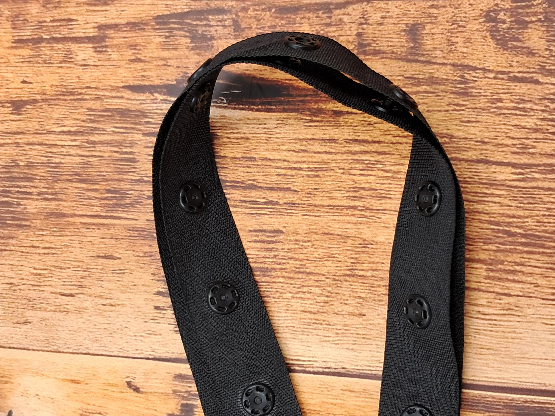 Dome Tape 18mm Black 3 Space