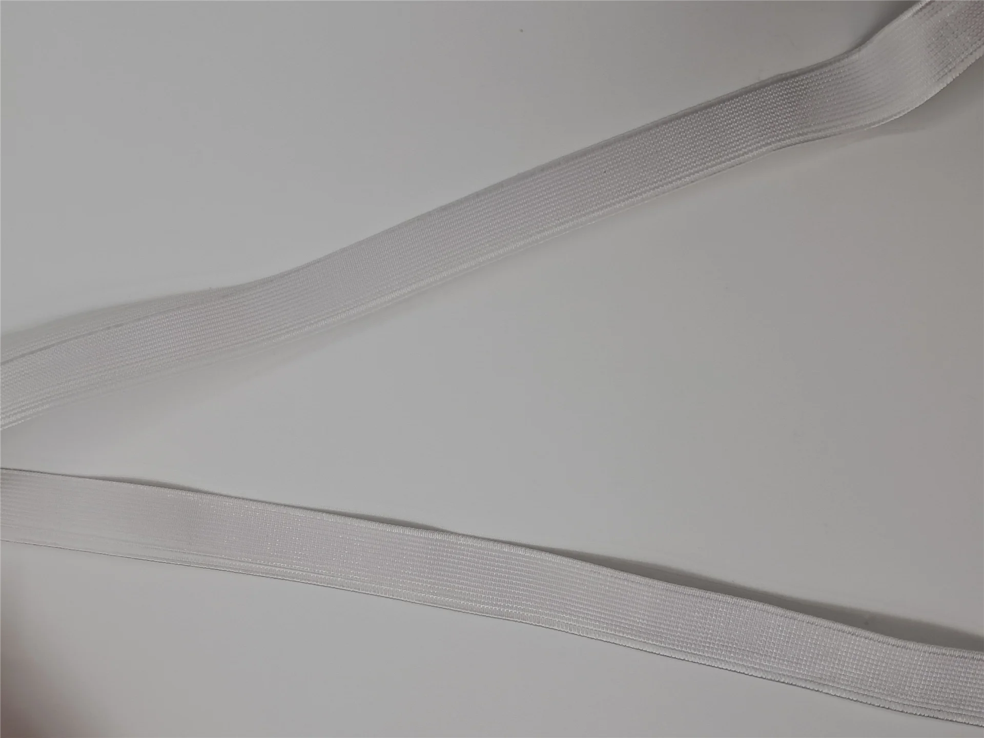 Elastic Woven 19mm White EL 13161