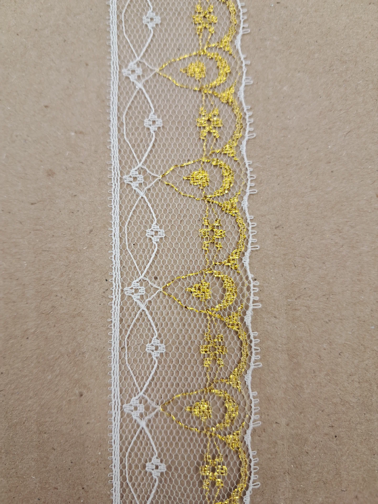 Lace Nylon White Gold NL912
