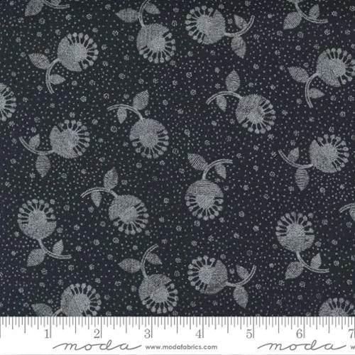 Metallic Whisper Silver Crazy Daisy