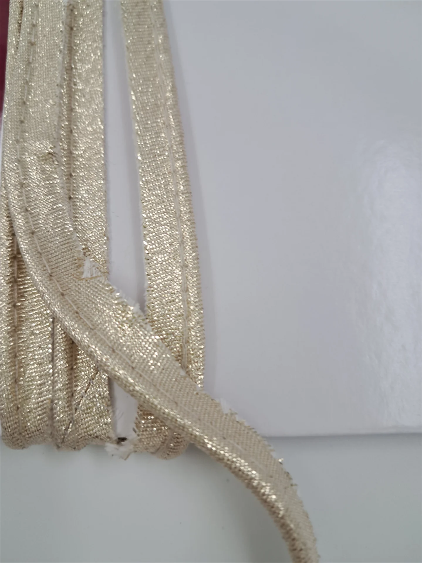 Piping Lame Gold SP 56