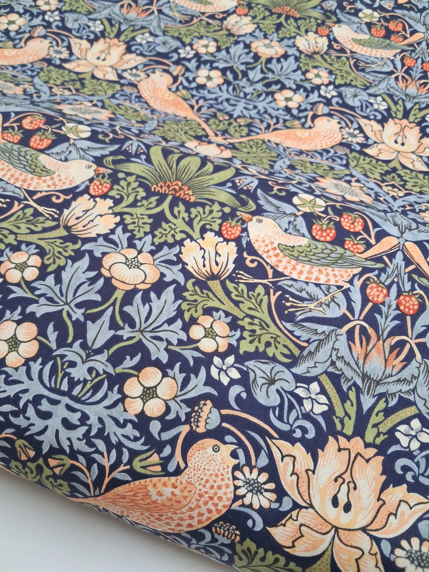Quilt Backing William Morris Strawberry Thief