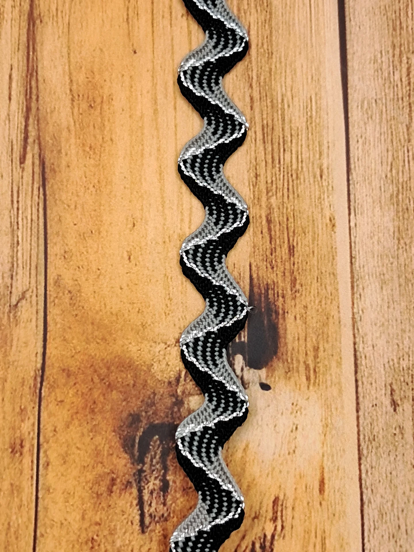 Ric Rac 15mm Black Silver