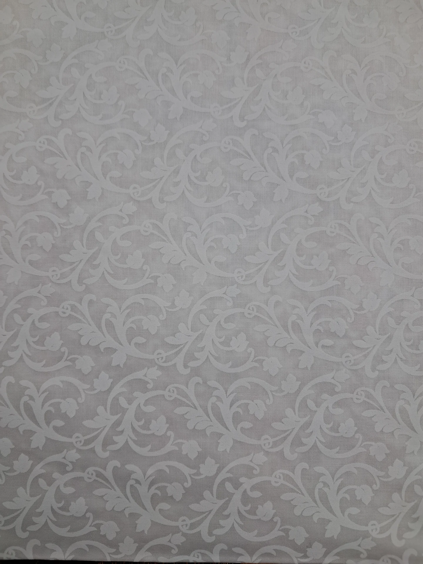 Simply Tonal 81940 104 Scroll