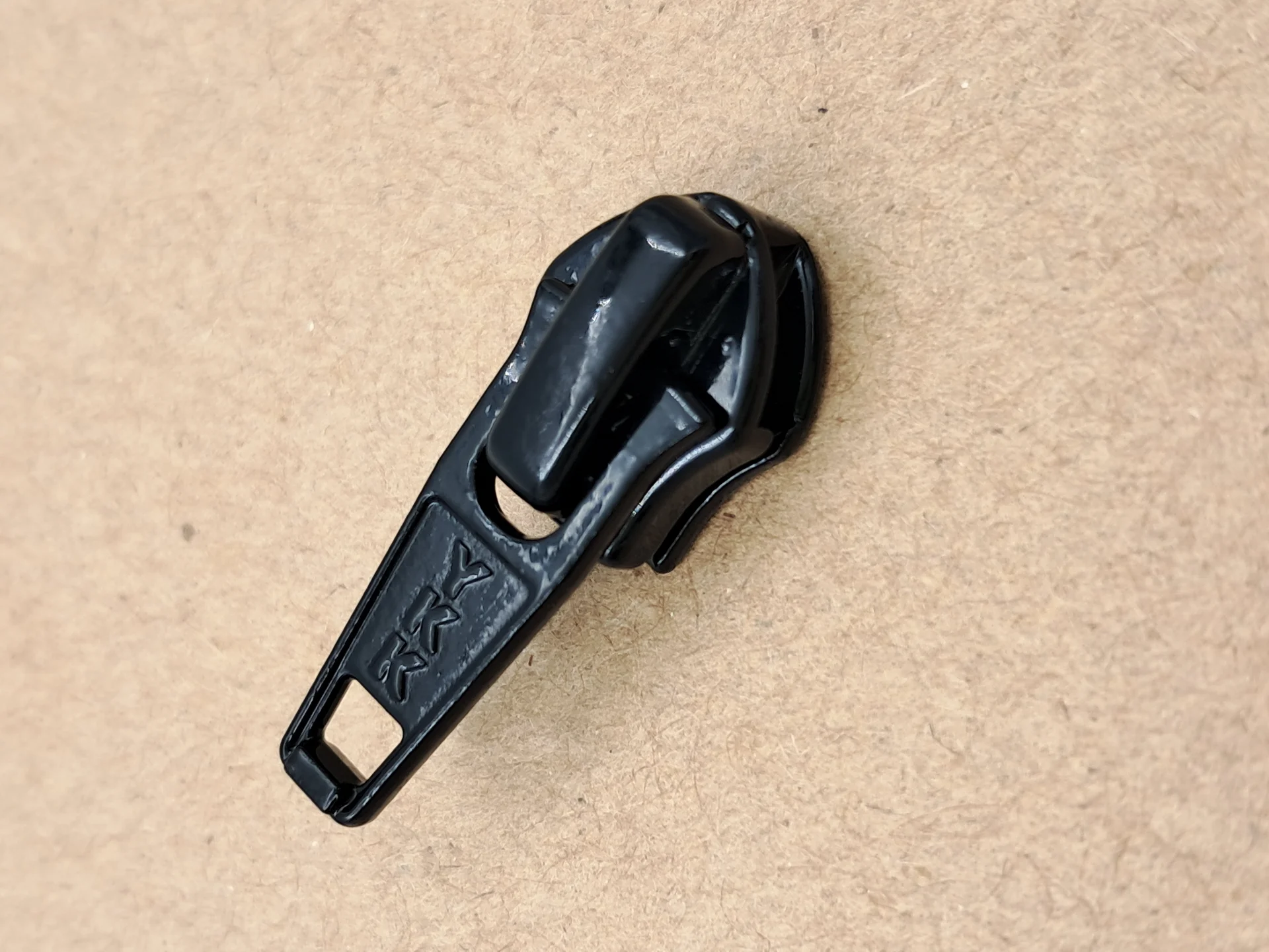 YKK Zip Sliders 5 Coil Beige