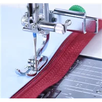 Zipper Foot Adjustable