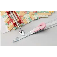 Clover Bias Maker Fusible