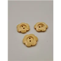 Button 21CR20 Cream Flower 20mm